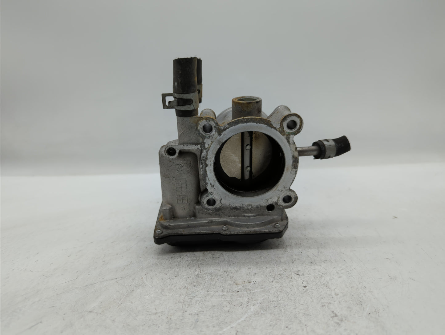 2012-2019 Kia Soul Throttle Body P/N:35100-2B310 5302-1S02, 35100-2B300 Fits Fits 2012 2013 2014 2015 2016 2017 2018 2019 OE