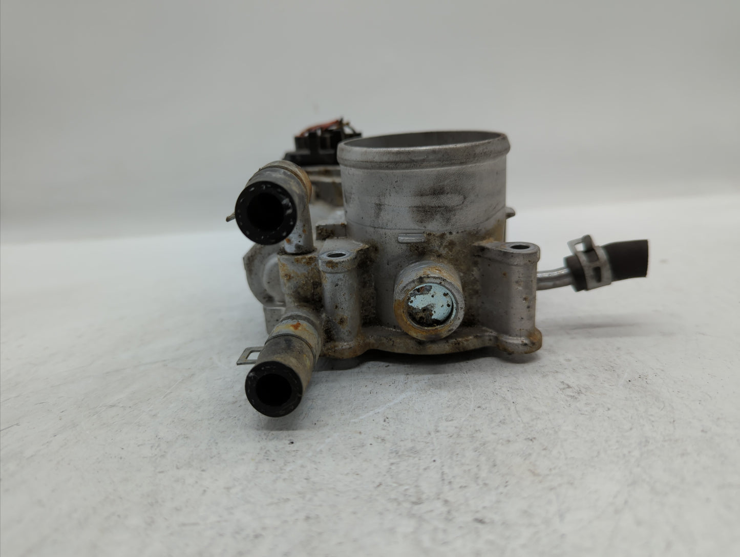 2012-2019 Kia Soul Throttle Body P/N:35100-2B310 5302-1S02, 35100-2B300 Fits Fits 2012 2013 2014 2015 2016 2017 2018 2019 OE