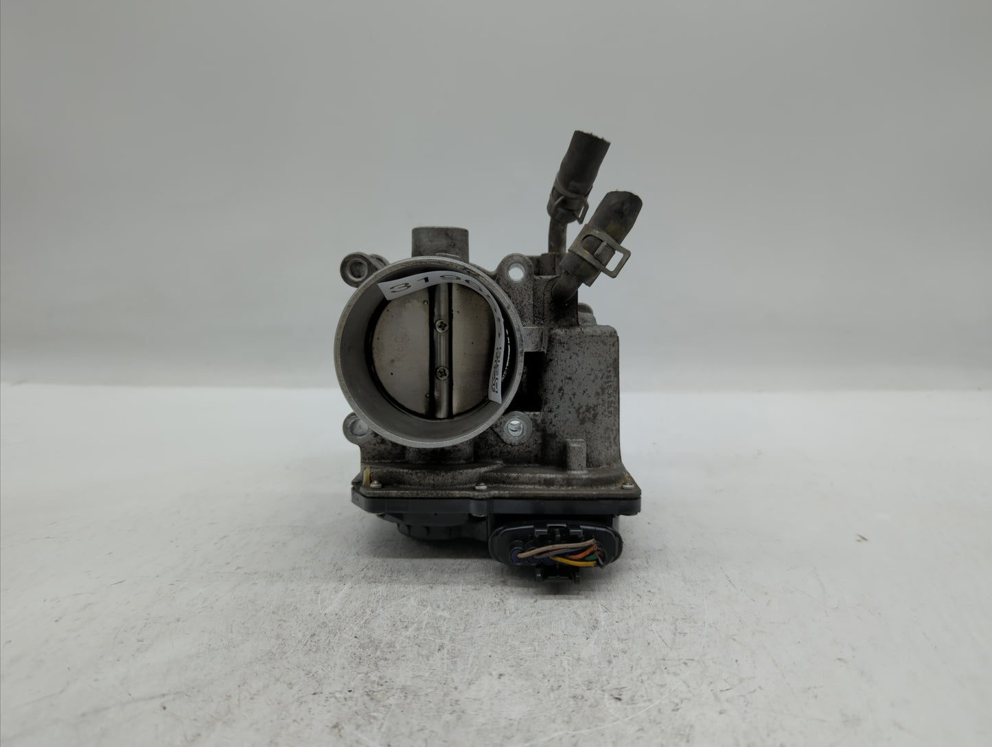 2014-2019 Kia Soul Throttle Body P/N:35100-2E710 35100-2E000 Fits Fits 2011 2012 2013 2014 2015 2016 2017 2018 2019 OEM Used