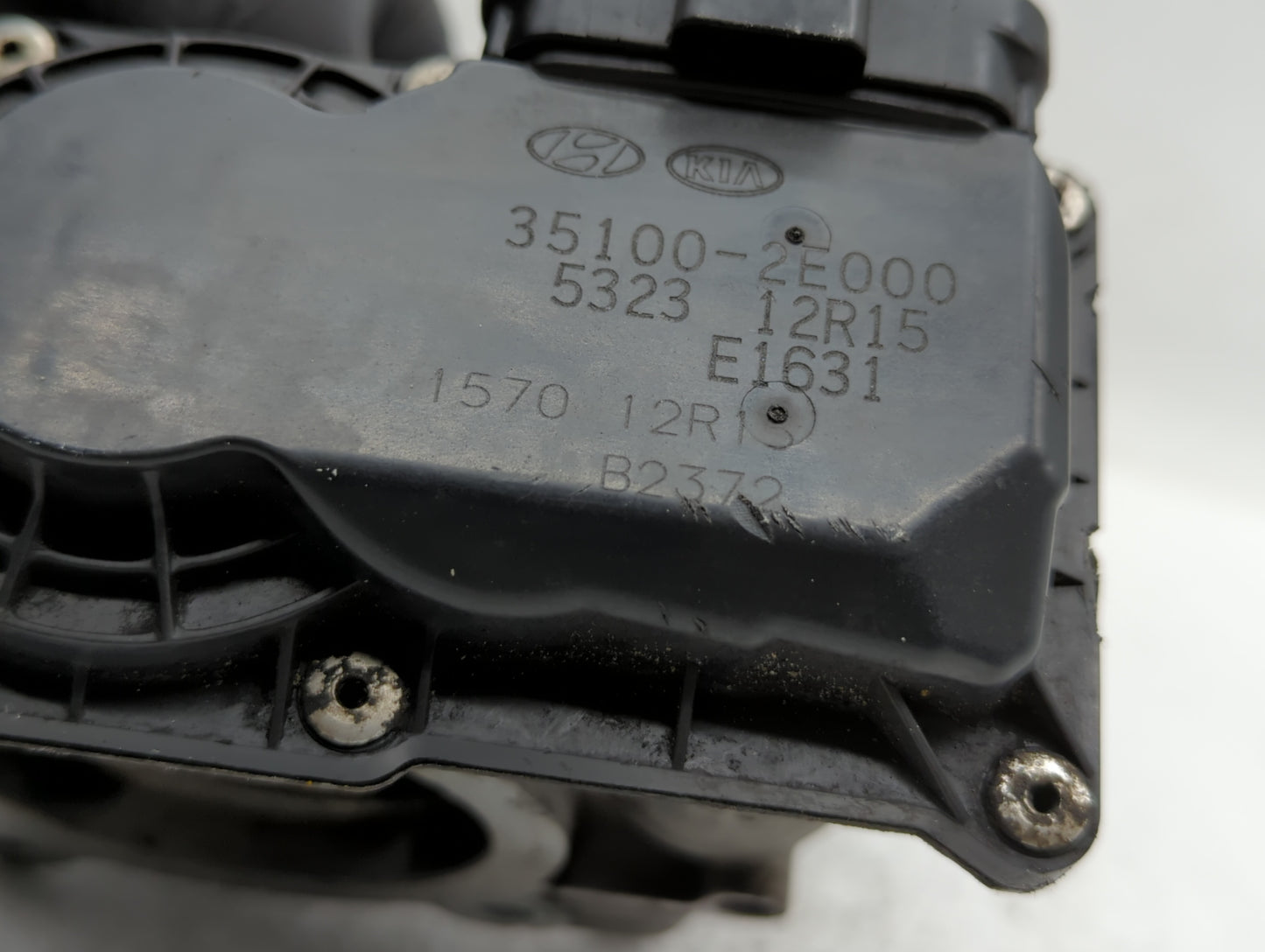2014-2019 Kia Soul Throttle Body P/N:35100-2E710 35100-2E000 Fits Fits 2011 2012 2013 2014 2015 2016 2017 2018 2019 OEM Used