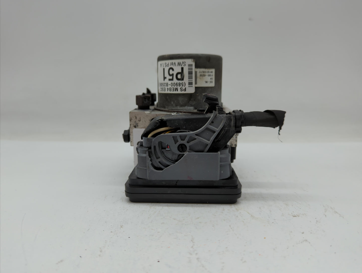 2014-2015 Kia Soul ABS Pump Control Module Replacement P/N:58900-B2506 58929-B2506, 58920-B2506 Fits Fits 2014 2015 OEM Used