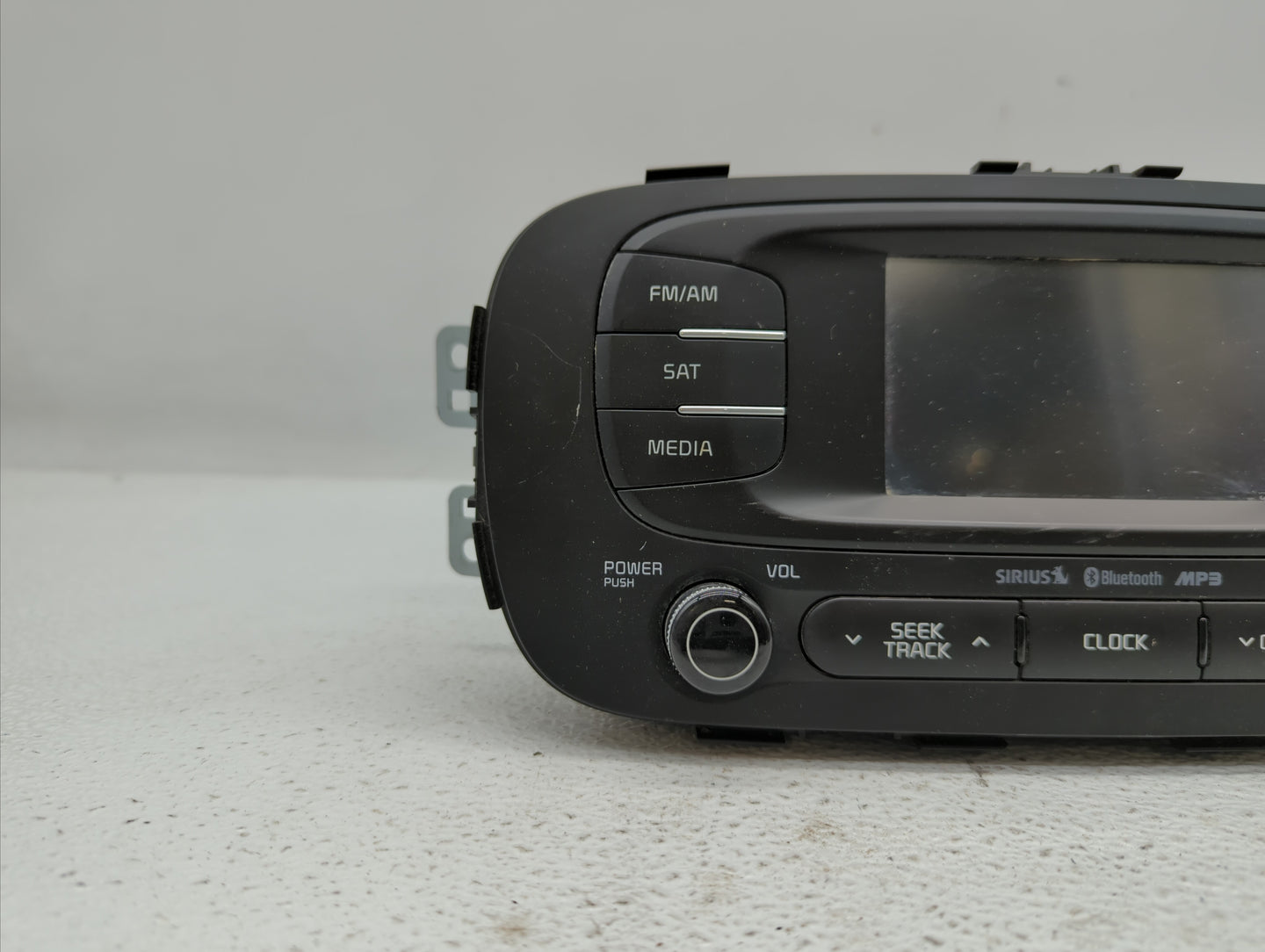 2015 Kia Soul Radio AM FM Cd Player Receiver Replacement Fits OEM Used Auto Parts - Oemusedautoparts1.com