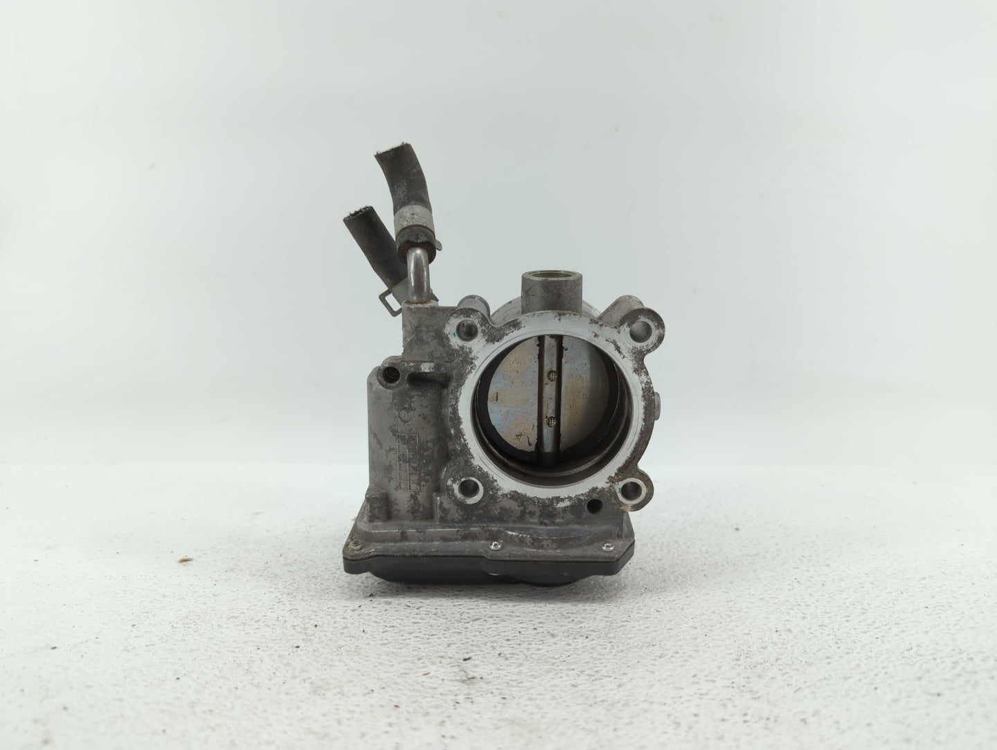 2014-2019 Kia Soul Throttle Body P/N:35100-2E000 1302150124, 35100-2E710 Fits Fits 2011 2012 2013 2014 2015 2016 2017 2018 2