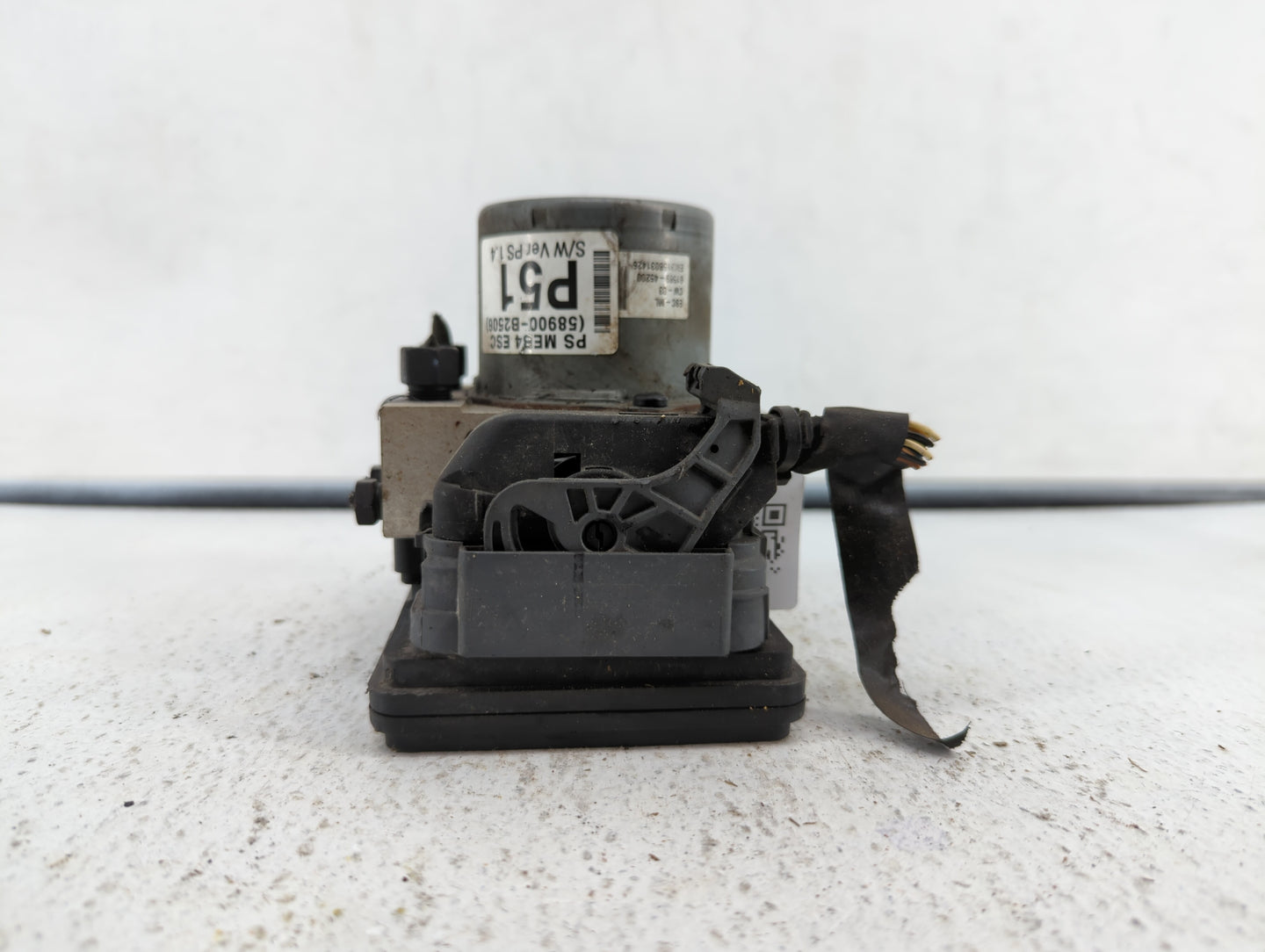 2014-2015 Kia Soul ABS Pump Control Module Replacement P/N:58900-B2506 58929-B2506, 58920-B2506 Fits Fits 2014 2015 OEM Used