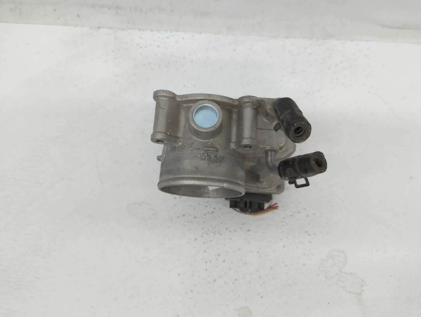 2014-2019 Kia Soul Throttle Body P/N:35100-2E000 1302150124, 35100-2E710 Fits Fits 2011 2012 2013 2014 2015 2016 2017 2018 2