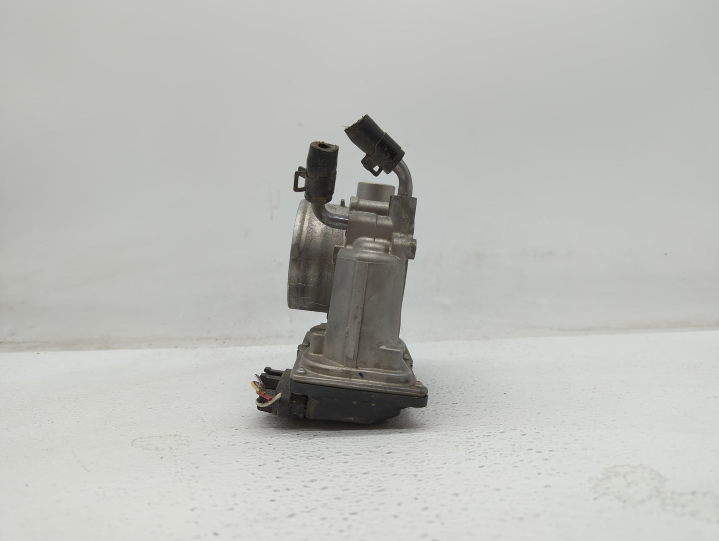 2014-2019 Kia Soul Throttle Body P/N:35100-2E000 1302150124, 35100-2E710 Fits Fits 2011 2012 2013 2014 2015 2016 2017 2018 2