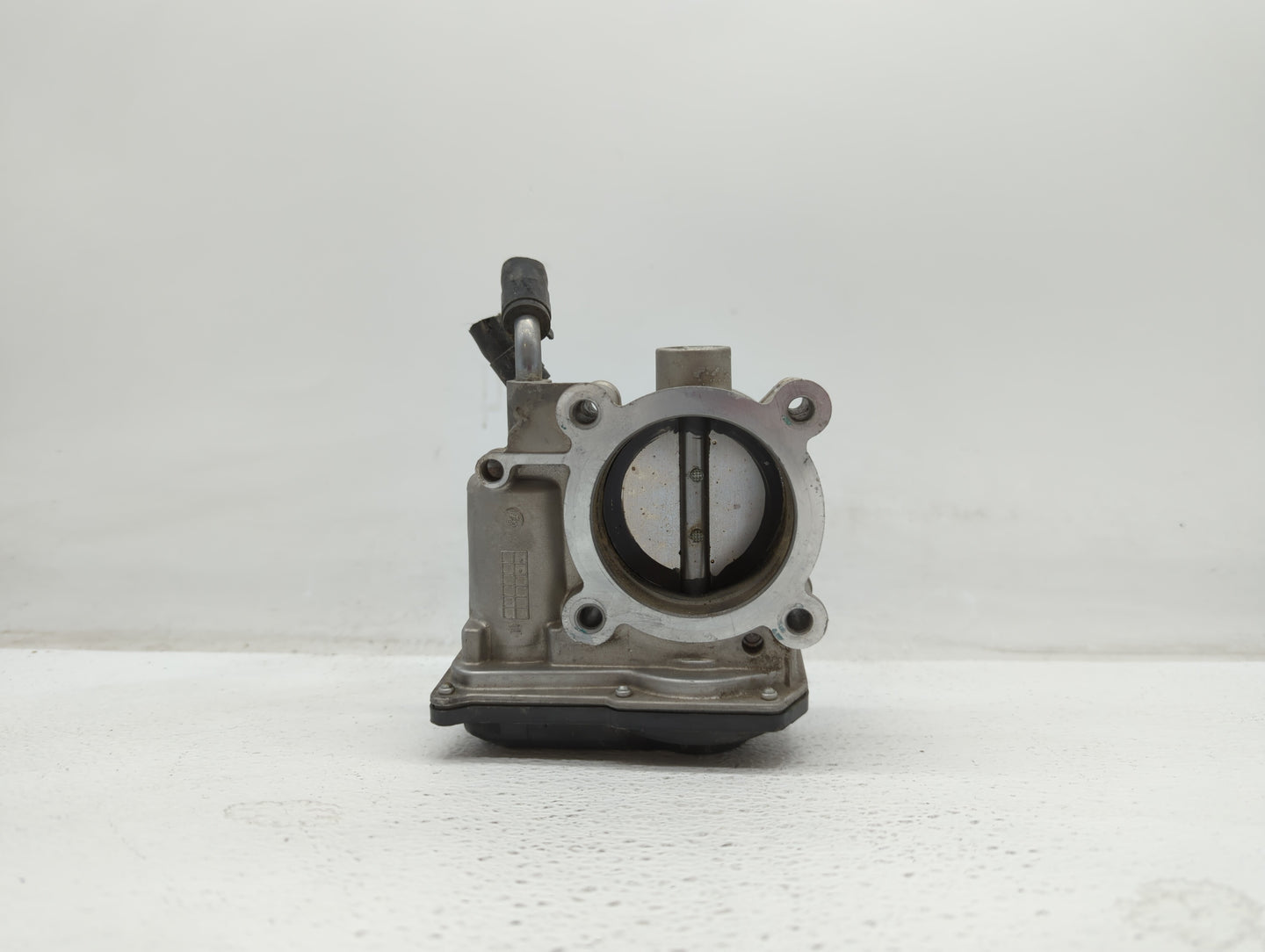 2014-2019 Kia Soul Throttle Body P/N:35100-2E000 1302150124, 35100-2E710 Fits Fits 2011 2012 2013 2014 2015 2016 2017 2018 2