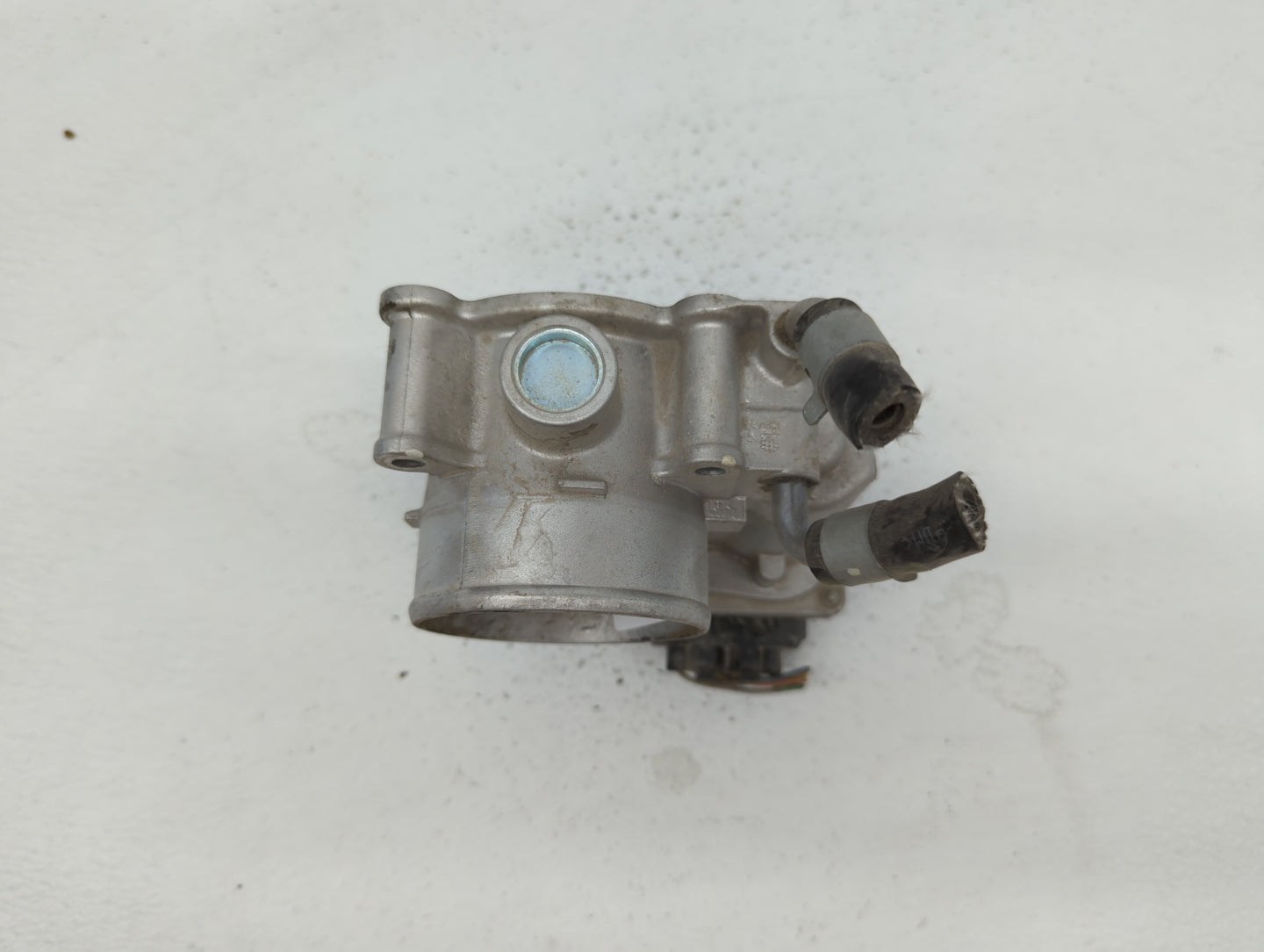 2014-2019 Kia Soul Throttle Body P/N:35100-2E000 1302150124, 35100-2E710 Fits Fits 2011 2012 2013 2014 2015 2016 2017 2018 2