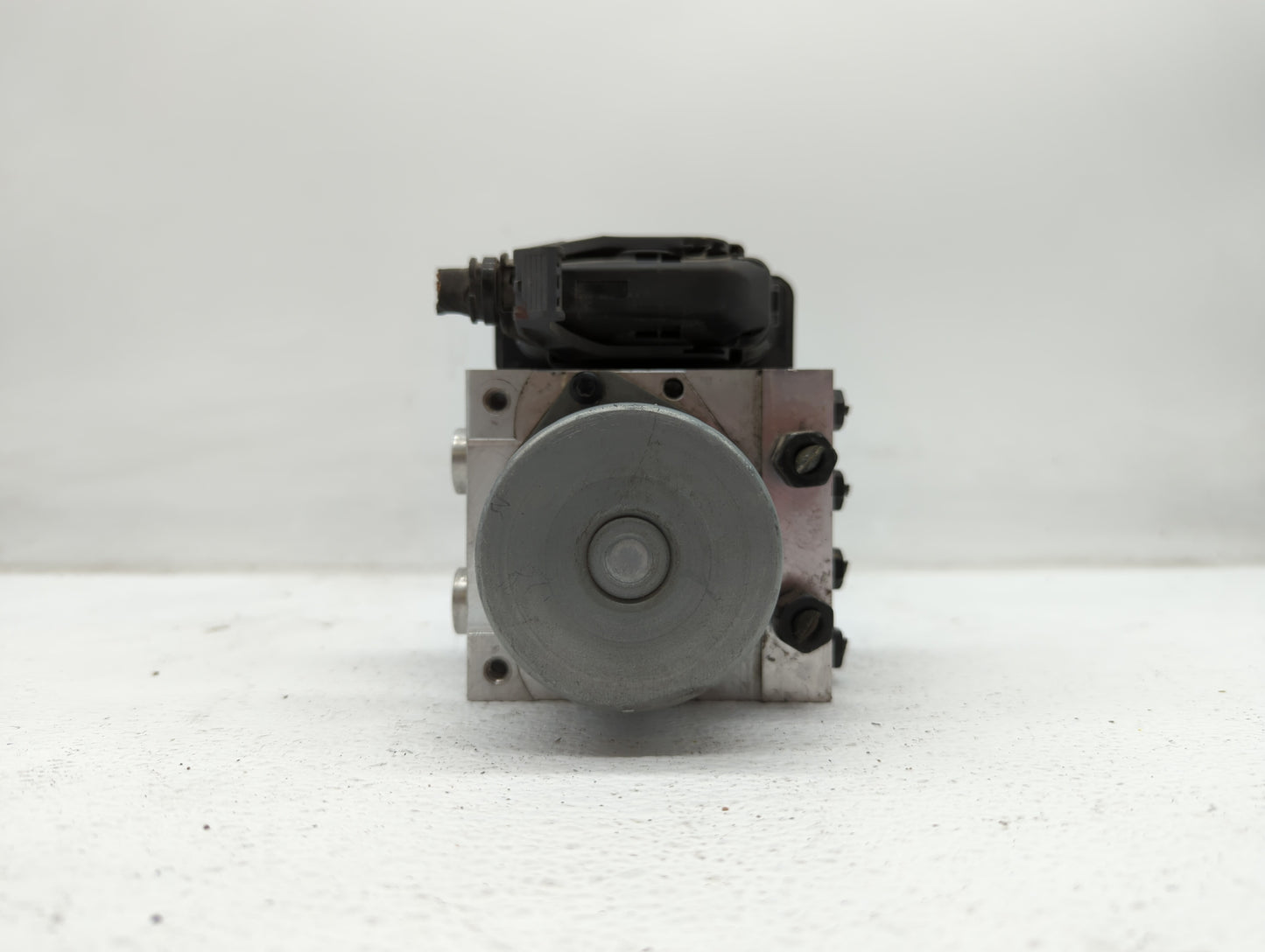 2014-2015 Kia Soul ABS Pump Control Module Replacement P/N:58900-B2506 58929-B2506, 58920-B2506 Fits Fits 2014 2015 OEM Used