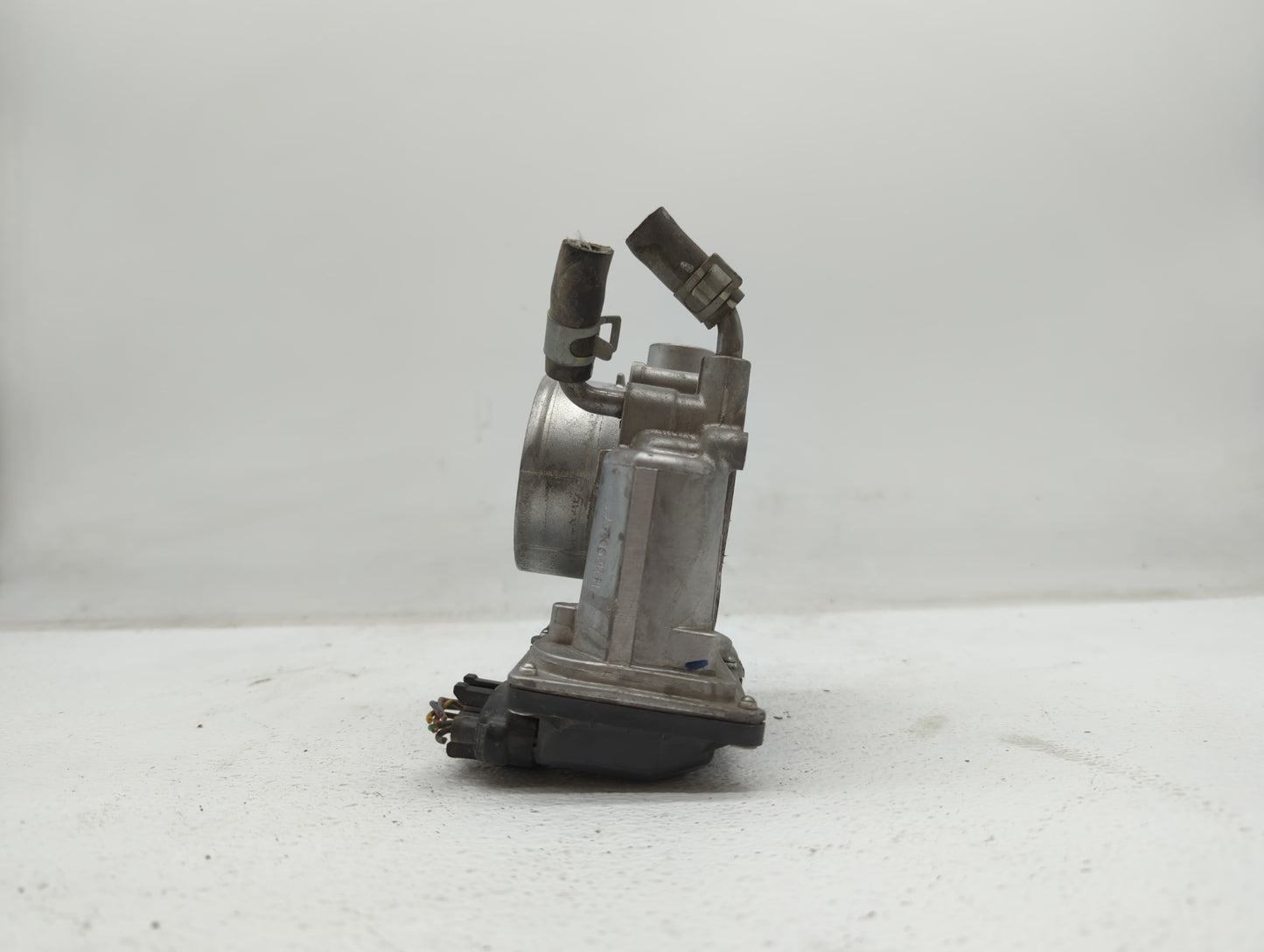 2014-2019 Kia Soul Throttle Body P/N:35100-2E000 1302150124, 35100-2E710 Fits Fits 2011 2012 2013 2014 2015 2016 2017 2018 2