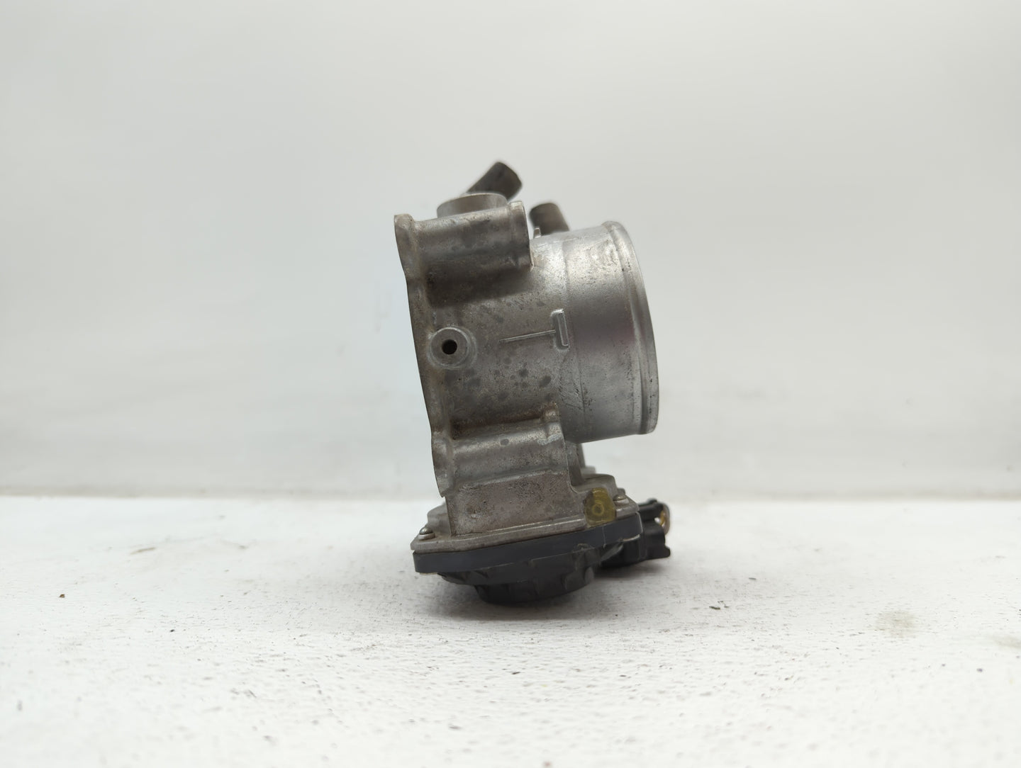 2014-2019 Kia Soul Throttle Body P/N:35100-2E000 1302150124, 35100-2E710 Fits Fits 2011 2012 2013 2014 2015 2016 2017 2018 2