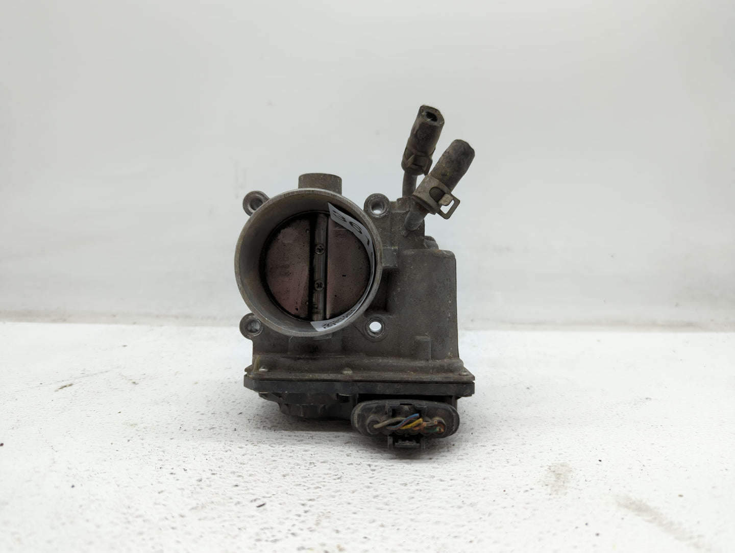 2014-2019 Kia Soul Throttle Body P/N:35100-2E000 1302150124, 35100-2E710 Fits Fits 2011 2012 2013 2014 2015 2016 2017 2018 2