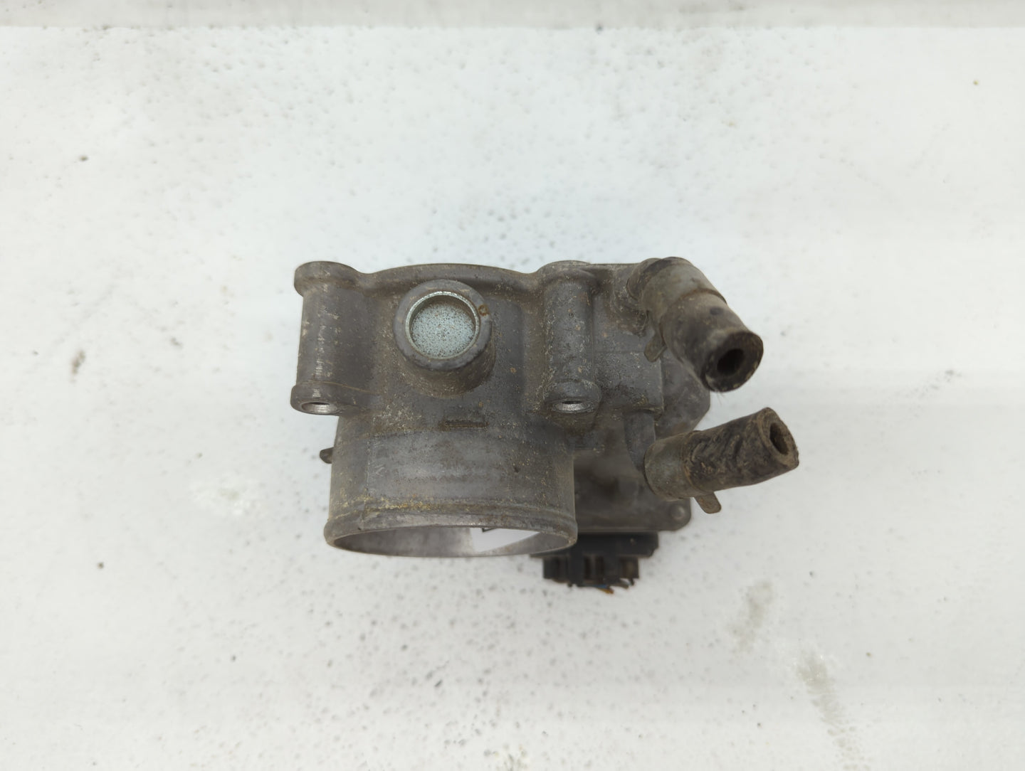 2014-2019 Kia Soul Throttle Body P/N:35100-2E000 1302150124, 35100-2E710 Fits Fits 2011 2012 2013 2014 2015 2016 2017 2018 2