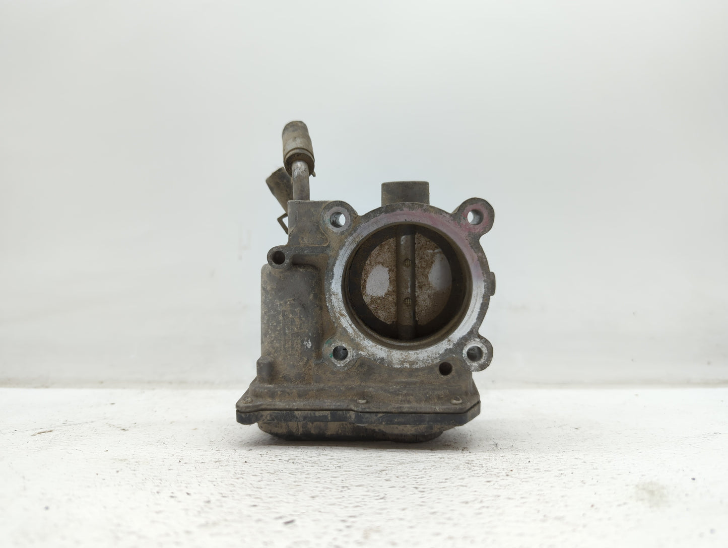 2014-2019 Kia Soul Throttle Body P/N:35100-2E000 1302150124, 35100-2E710 Fits Fits 2011 2012 2013 2014 2015 2016 2017 2018 2