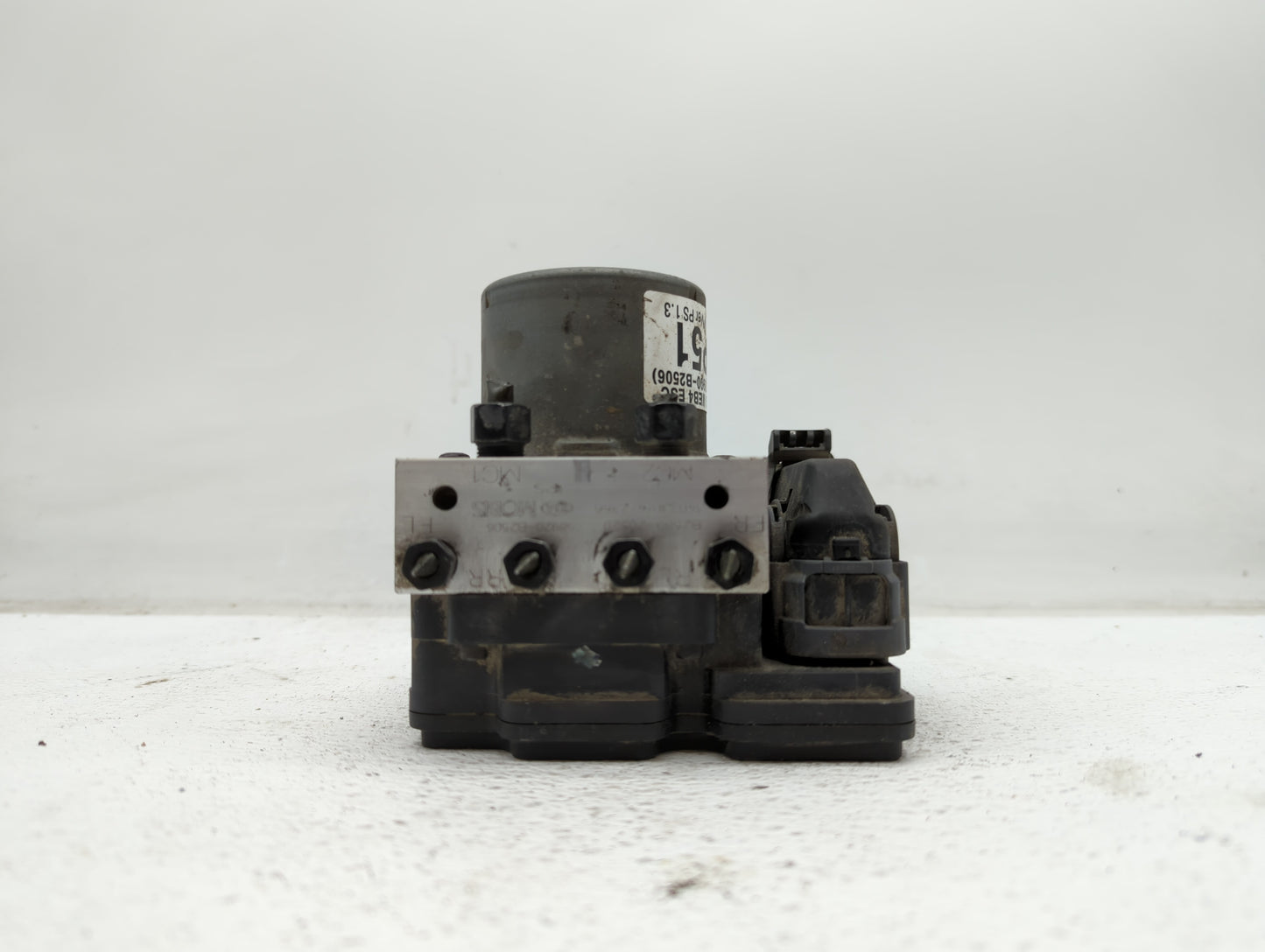 2014-2015 Kia Soul ABS Pump Control Module Replacement P/N:58900-B2506 58929-B2506, 58920-B2506 Fits Fits 2014 2015 OEM Used