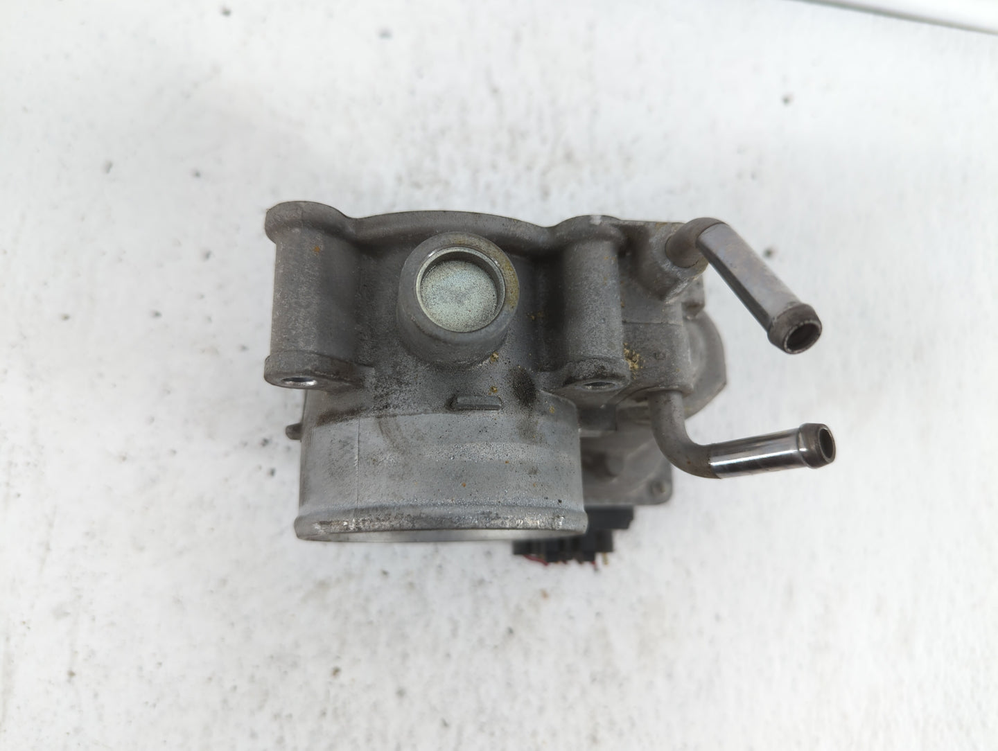 2014-2019 Kia Soul Throttle Body P/N:35100-2E000 1302150124, 35100-2E710 Fits Fits 2011 2012 2013 2014 2015 2016 2017 2018 2