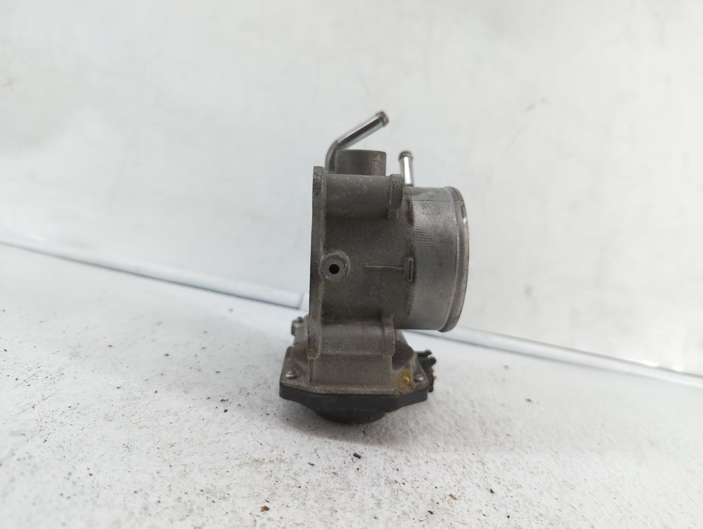 2014-2019 Kia Soul Throttle Body P/N:35100-2E000 1302150124, 35100-2E710 Fits Fits 2011 2012 2013 2014 2015 2016 2017 2018 2