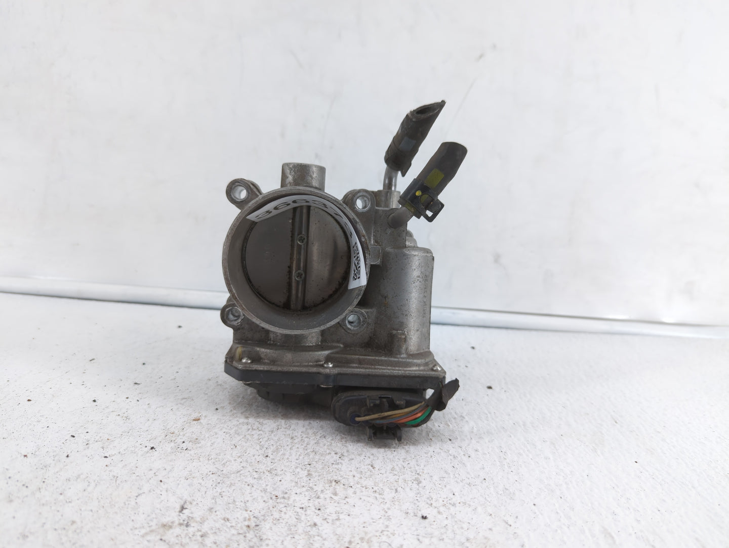 2014-2019 Kia Soul Throttle Body P/N:35100-2E000 1302150124, 35100-2E710 Fits Fits 2011 2012 2013 2014 2015 2016 2017 2018 2