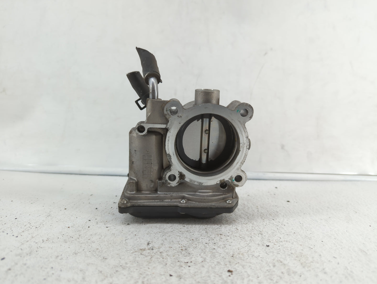 2014-2019 Kia Soul Throttle Body P/N:35100-2E000 1302150124, 35100-2E710 Fits Fits 2011 2012 2013 2014 2015 2016 2017 2018 2