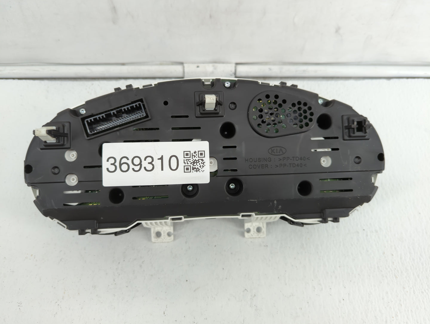 2014-2015 Kia Soul Instrument Cluster Speedometer Gauges P/N:94006-B2540 Fits Fits 2014 2015 OEM Used Auto Parts - Oemusedau