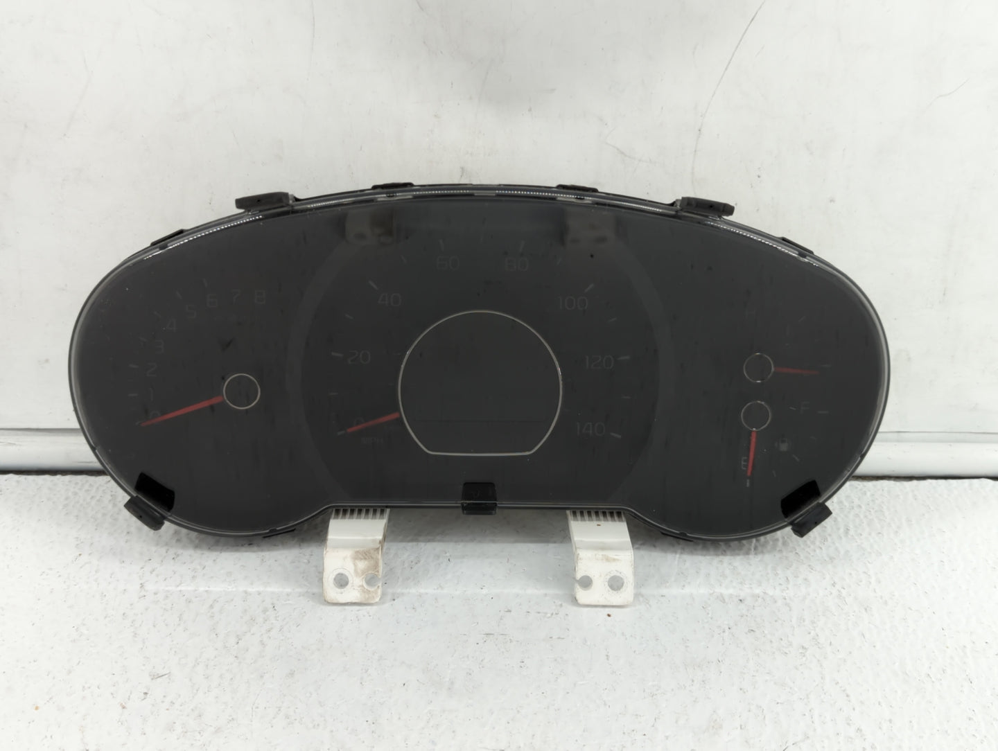 2014-2015 Kia Soul Instrument Cluster Speedometer Gauges P/N:94006-B2510 94006-B2520 Fits Fits 2014 2015 OEM Used Auto Parts