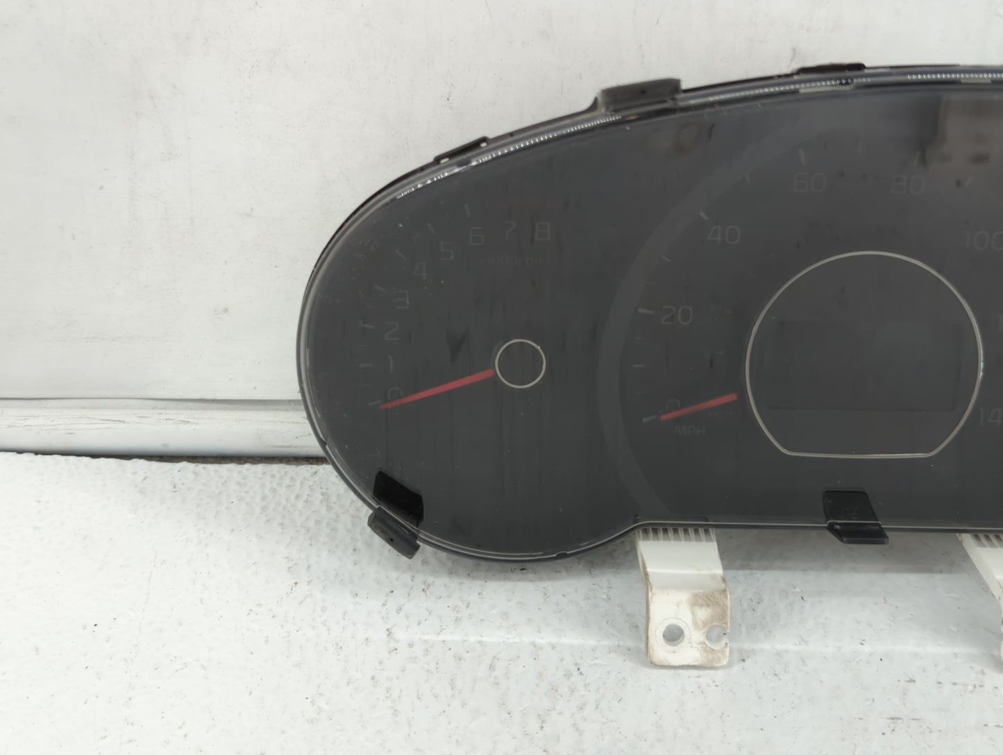 2014-2015 Kia Soul Instrument Cluster Speedometer Gauges P/N:94006-B2510 94006-B2520 Fits Fits 2014 2015 OEM Used Auto Parts