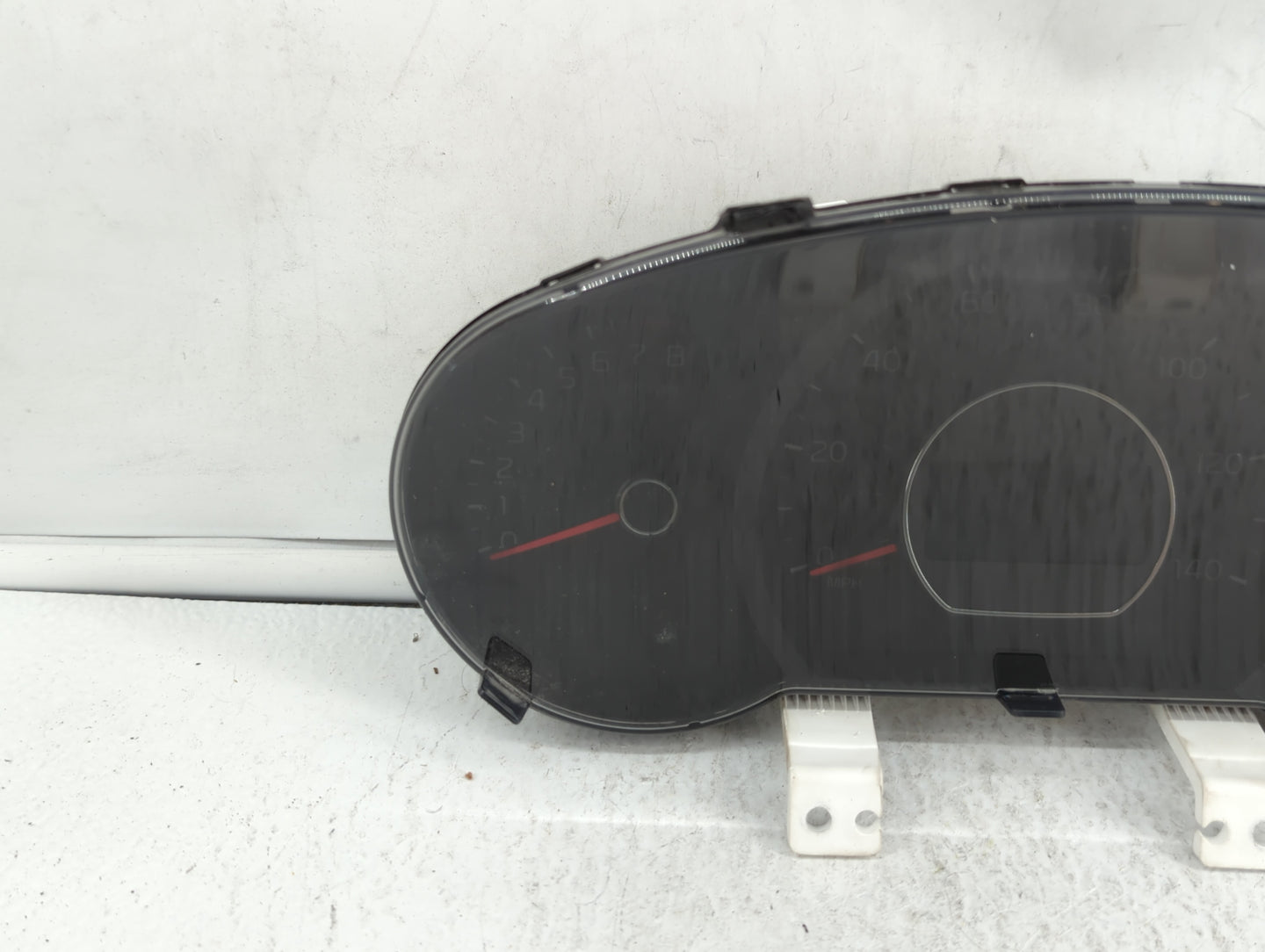 2014-2015 Kia Soul Instrument Cluster Speedometer Gauges P/N:94006-B2510 94006-B2520 Fits Fits 2014 2015 OEM Used Auto Parts