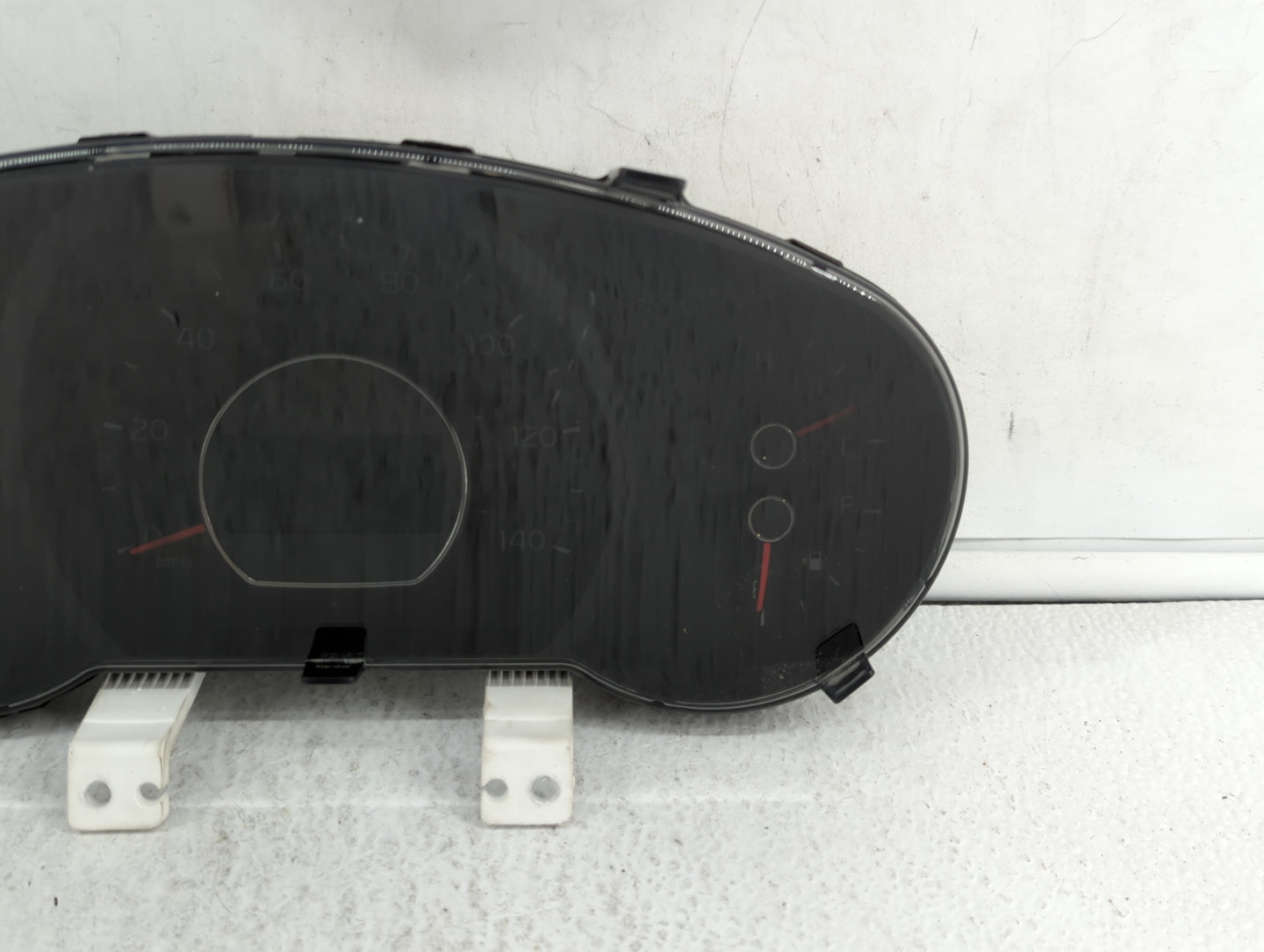 2014-2015 Kia Soul Instrument Cluster Speedometer Gauges P/N:94006-B2510 94006-B2520 Fits Fits 2014 2015 OEM Used Auto Parts
