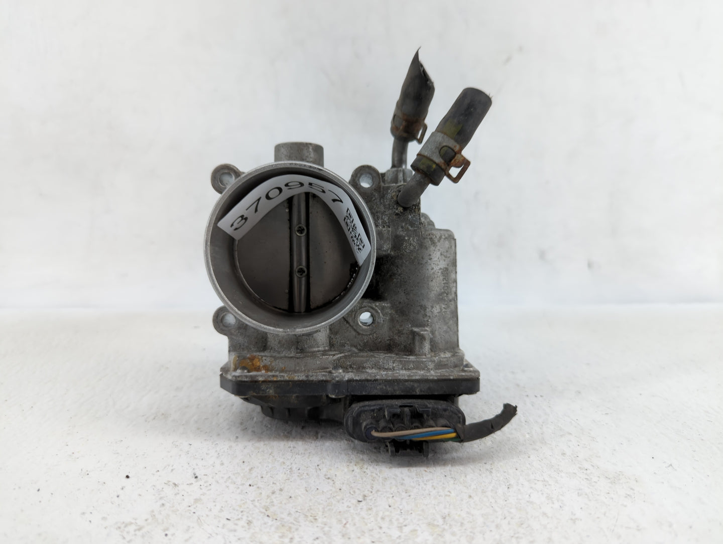 2014-2019 Kia Soul Throttle Body P/N:35100-2E000 1302150124, 35100-2E710 Fits Fits 2011 2012 2013 2014 2015 2016 2017 2018 2