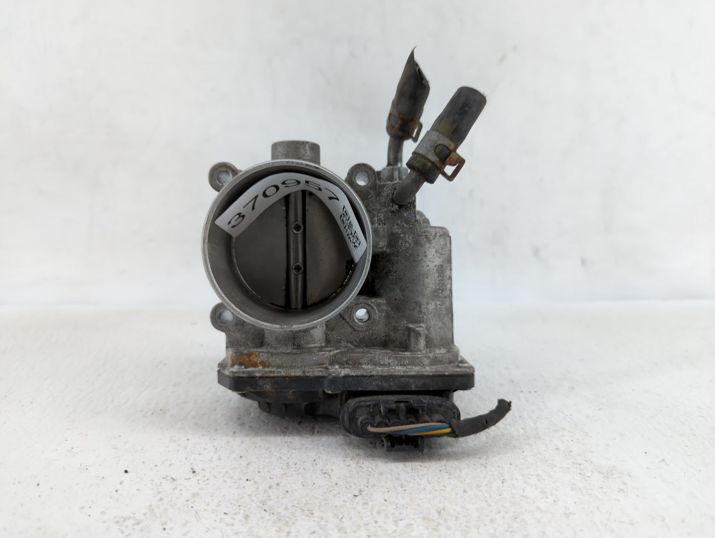 2014-2019 Kia Soul Throttle Body P/N:35100-2E000 1302150124, 35100-2E710 Fits Fits 2011 2012 2013 2014 2015 2016 2017 2018 2