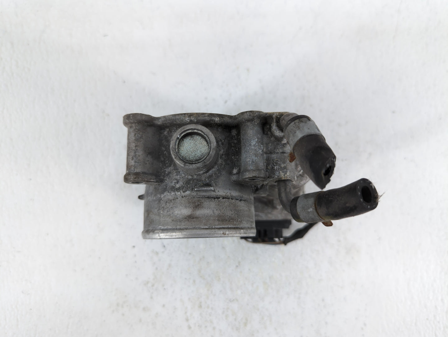 2014-2019 Kia Soul Throttle Body P/N:35100-2E000 1302150124, 35100-2E710 Fits Fits 2011 2012 2013 2014 2015 2016 2017 2018 2