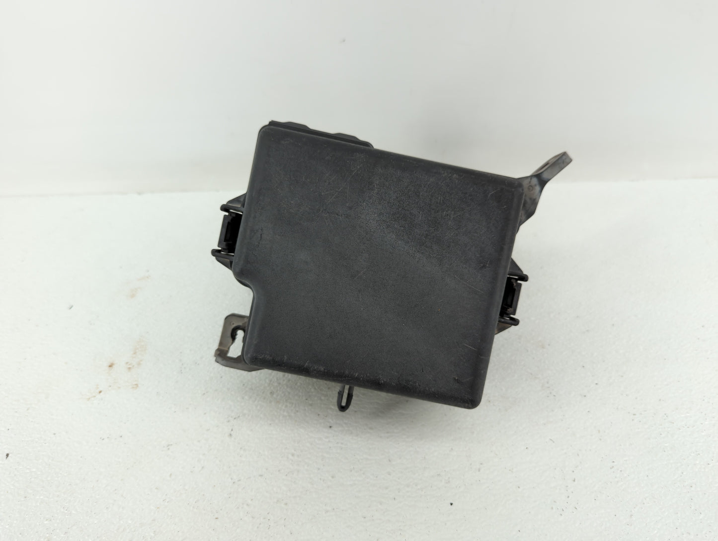 2015 Kia Soul Fusebox Fuse Box Panel Relay Module P/N:91417B2120 91415B2160, 91950-B2090 Fits OEM Used Auto Parts - Oemuseda