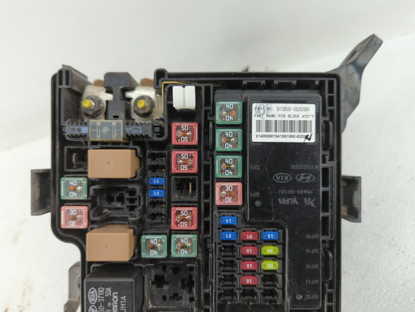 2015 Kia Soul Fusebox Fuse Box Panel Relay Module P/N:91417B2120 91415B2160, 91950-B2090 Fits OEM Used Auto Parts - Oemuseda