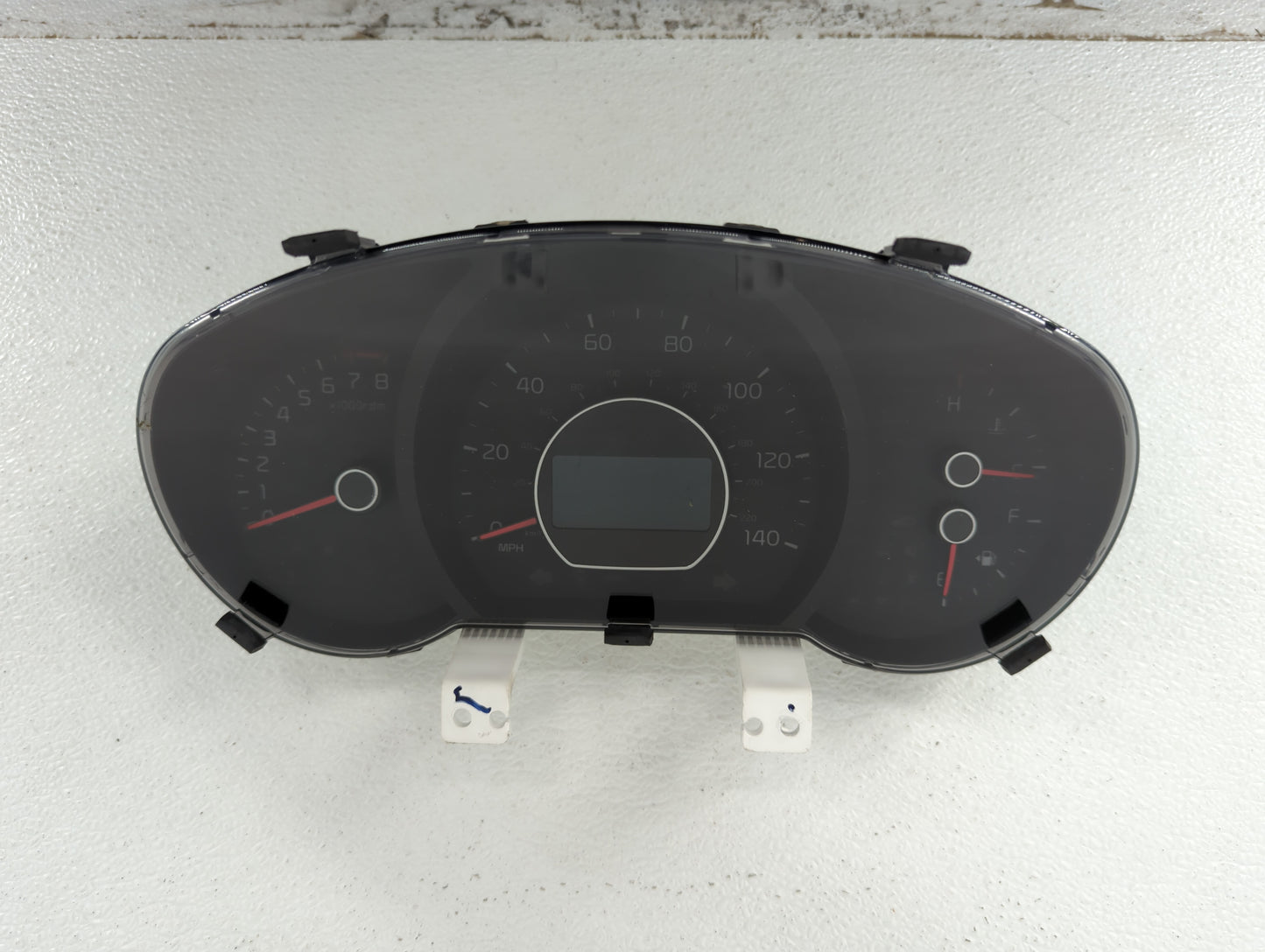 2014-2015 Kia Soul Instrument Cluster Speedometer Gauges P/N:94006-B2540 Fits Fits 2014 2015 OEM Used Auto Parts - Oemusedau
