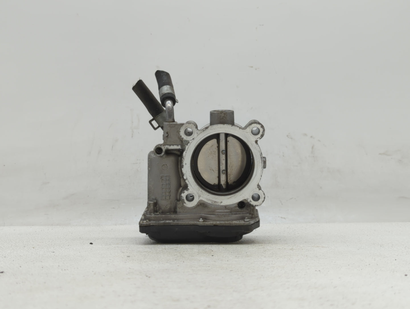 2014-2019 Kia Soul Throttle Body P/N:35100-2E000 1302150124, 35100-2E710 Fits Fits 2011 2012 2013 2014 2015 2016 2017 2018 2