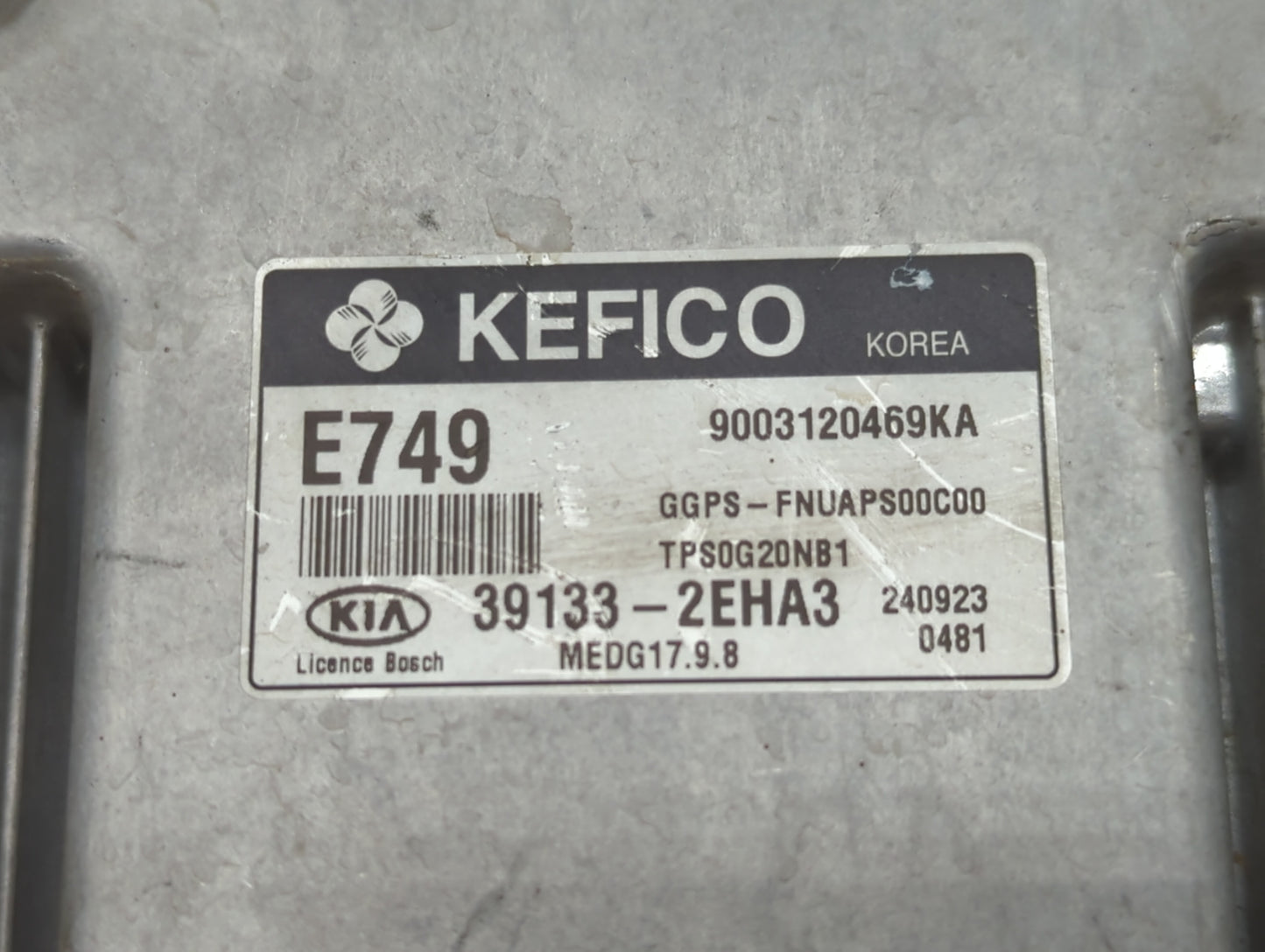 2015 Kia Soul PCM Engine Control Computer ECU ECM PCU OEM P/N:39133-2EHA3 39133-2EHA5, 39132-2EHA5 Fits OEM Used Auto Parts 