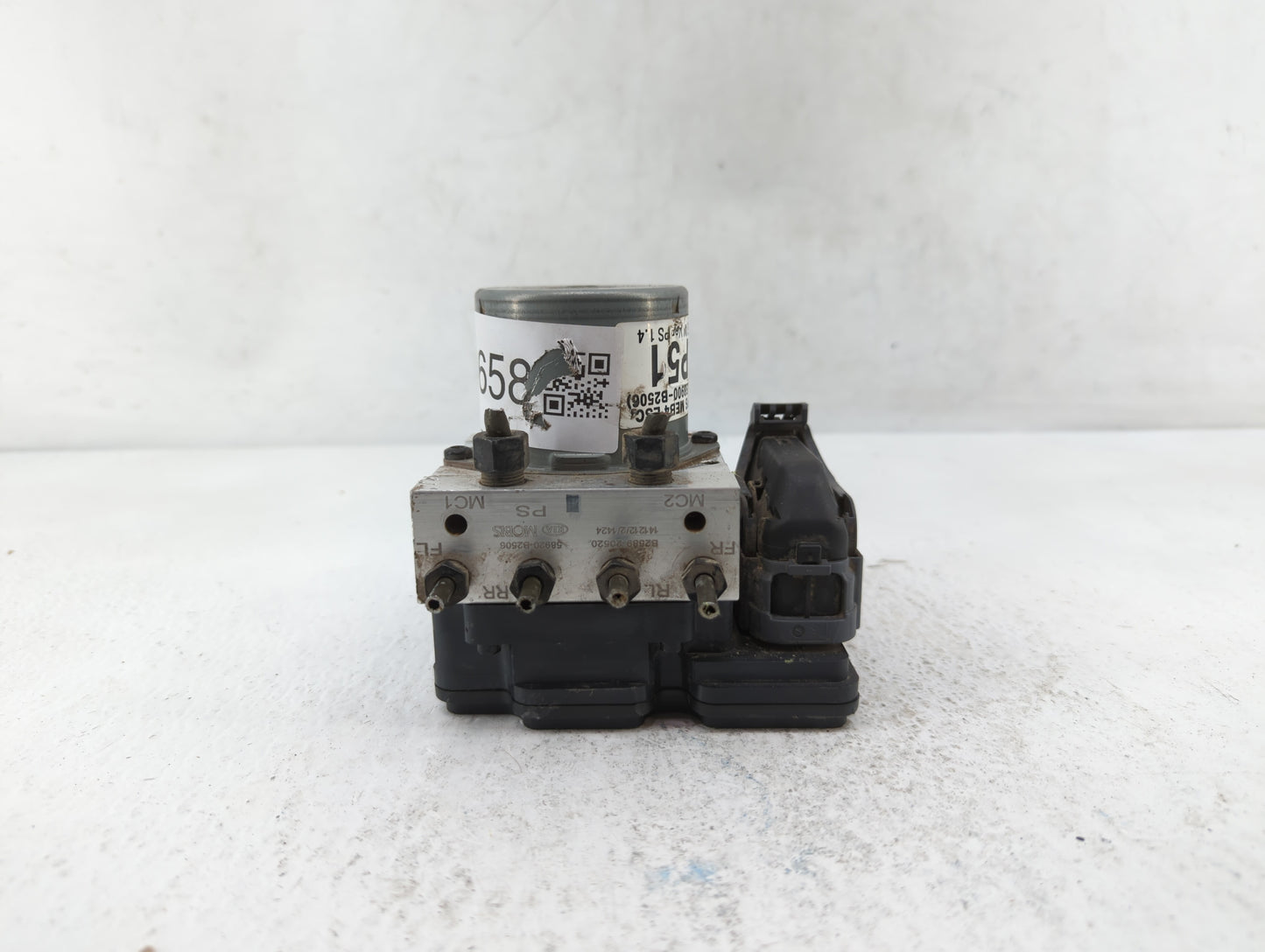 2014-2015 Kia Soul ABS Pump Control Module Replacement P/N:58900-B2506 58929-B2506, 58920-B2506 Fits Fits 2014 2015 OEM Used