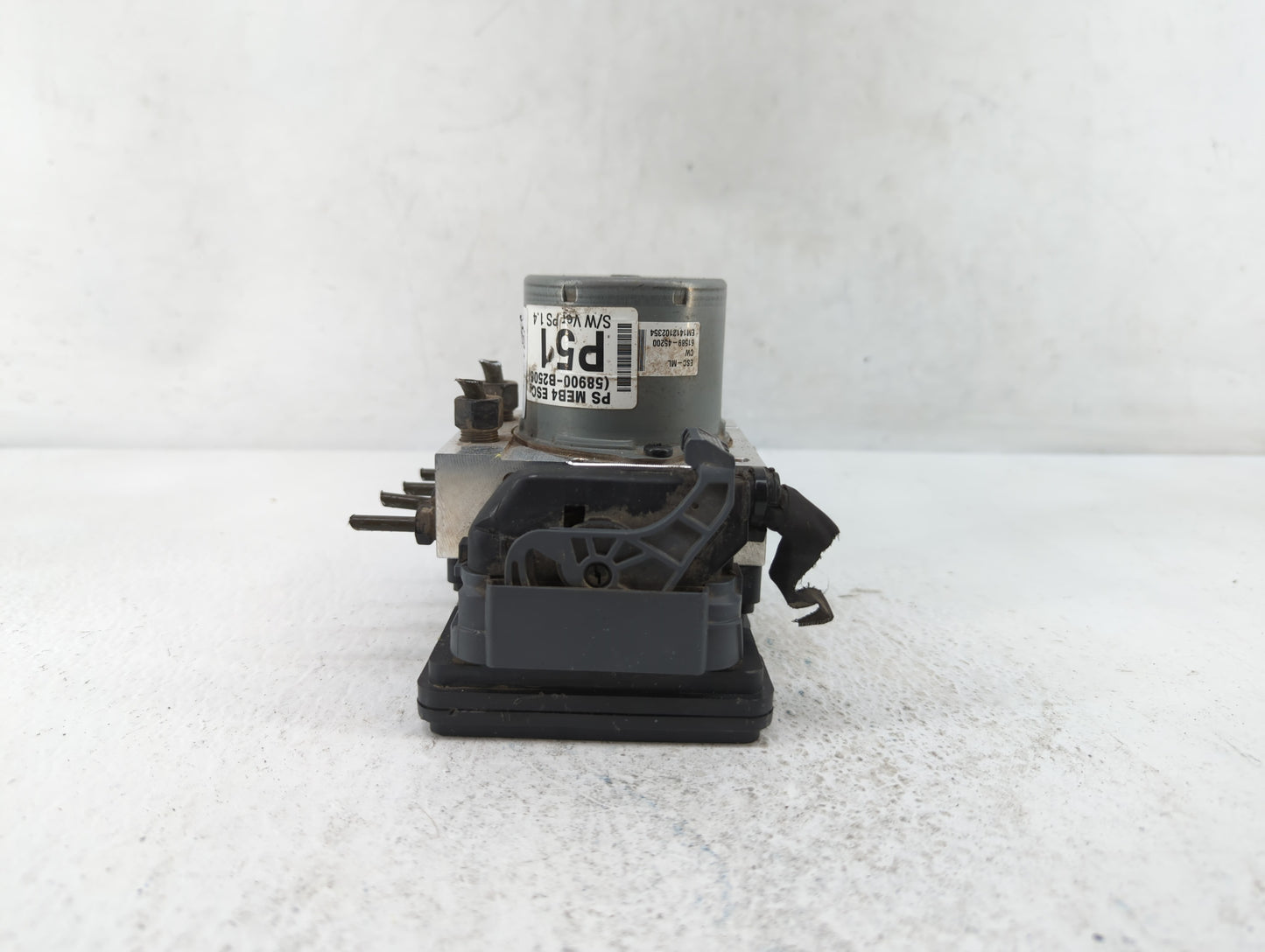 2014-2015 Kia Soul ABS Pump Control Module Replacement P/N:58900-B2506 58929-B2506, 58920-B2506 Fits Fits 2014 2015 OEM Used