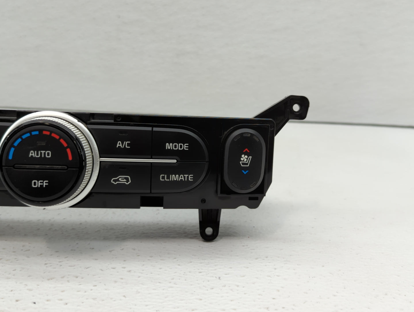 2014-2016 Kia Soul Climate Control Module Temperature AC/Heater Replacement P/N:97250-B2GS0 97250-B2XXX Fits Fits 2014 2015 