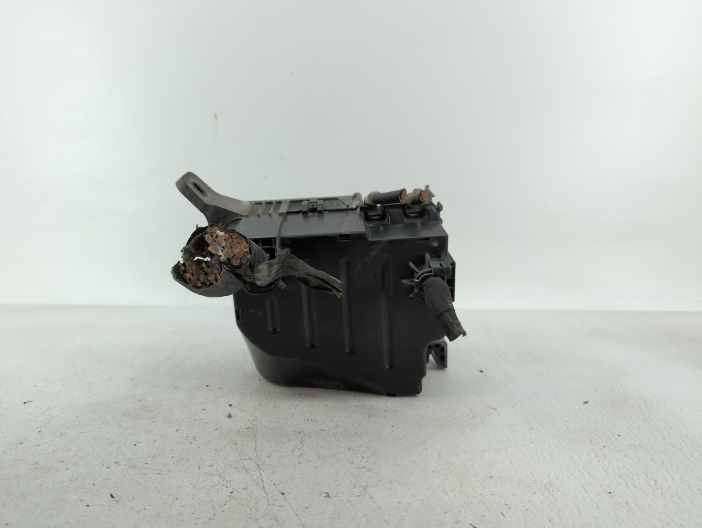 2015 Kia Soul Fusebox Fuse Box Panel Relay Module P/N:91417B2090 91417B2120, 91415B2160, 91950-B2090 Fits OEM Used Auto Part