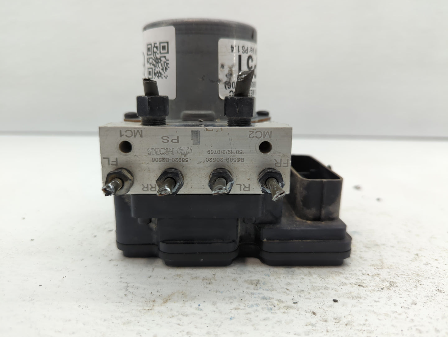 2014-2015 Kia Soul ABS Pump Control Module Replacement P/N:52589-20520 58920-B2506 Fits Fits 2014 2015 OEM Used Auto Parts -
