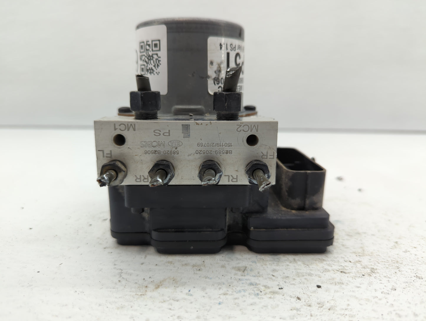 2014-2015 Kia Soul ABS Pump Control Module Replacement P/N:52589-20520 58920-B2506 Fits Fits 2014 2015 OEM Used Auto Parts -
