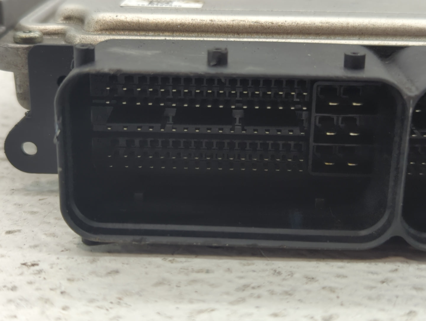 2015 Kia Soul PCM Engine Control Computer ECU ECM PCU OEM P/N:39133-2EHA5 Fits OEM Used Auto Parts - Oemusedautoparts1.com