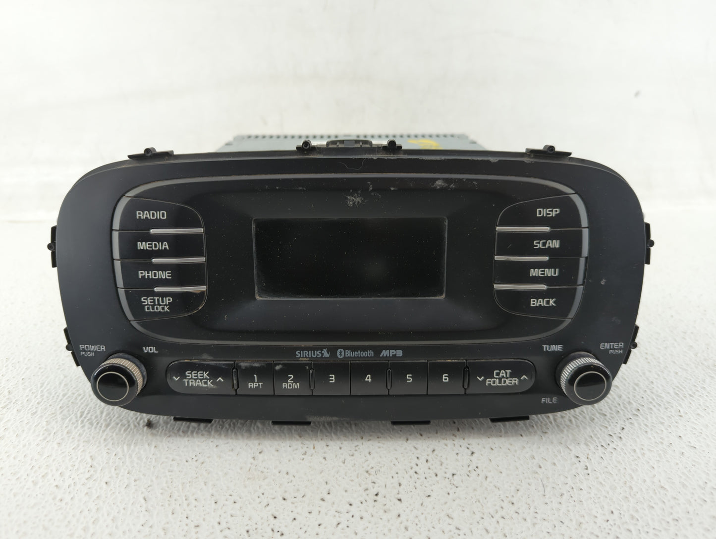 2014-2016 Kia Soul Am Fm Cd Player Radio Receiver - Oemusedautoparts1.com