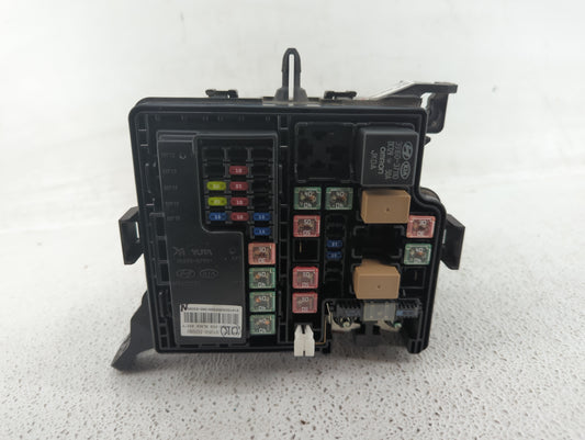 2015 Kia Soul Fusebox Fuse Box Panel Relay Module P/N:91417B2090 91417B2120, 91415B2160, 91950-B2090 Fits OEM Used Auto Parts