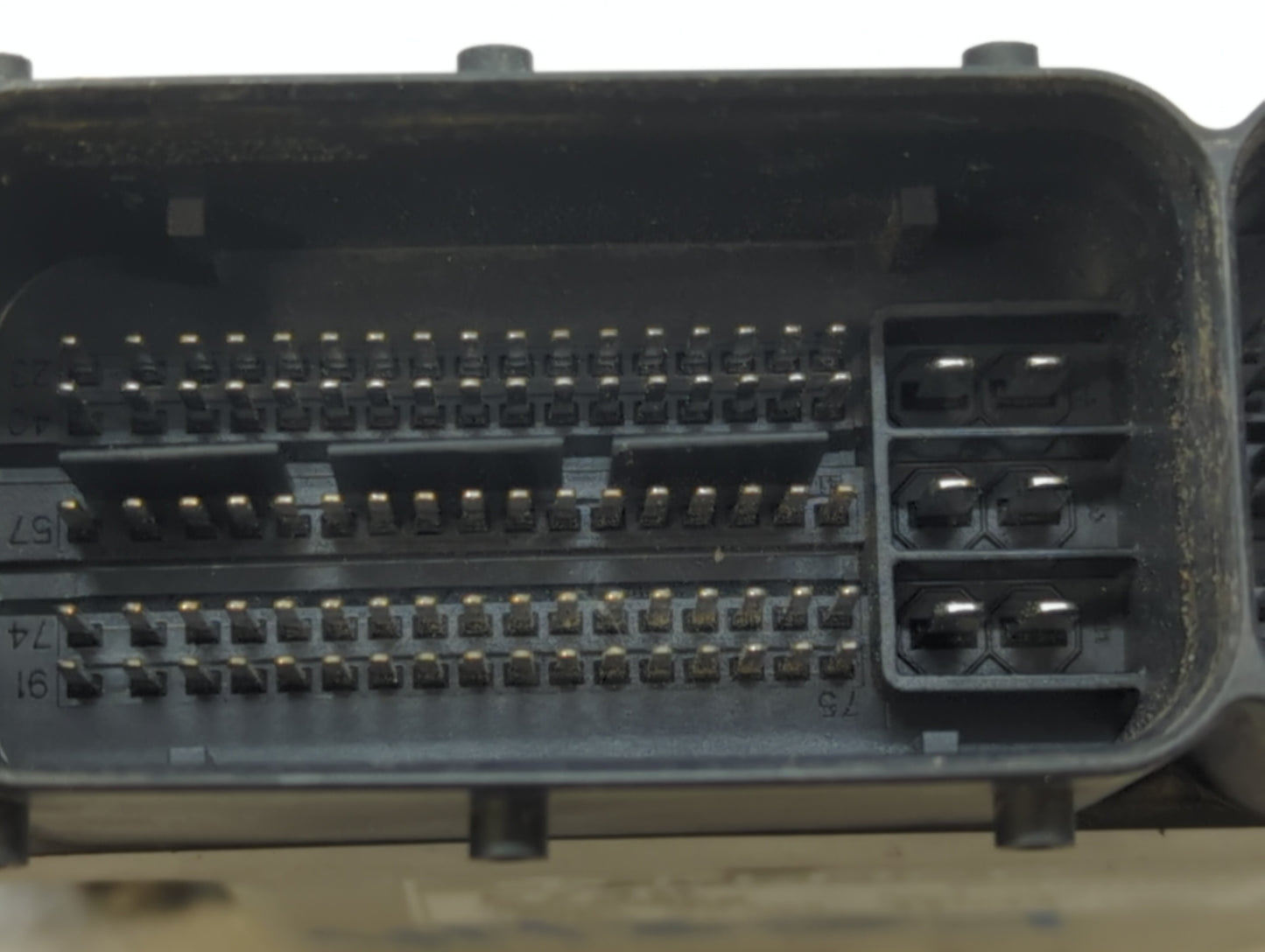 2015 Kia Soul PCM Engine Control Computer ECU ECM PCU OEM P/N:39133-2EHA3 Fits OEM Used Auto Parts - Oemusedautoparts1.com