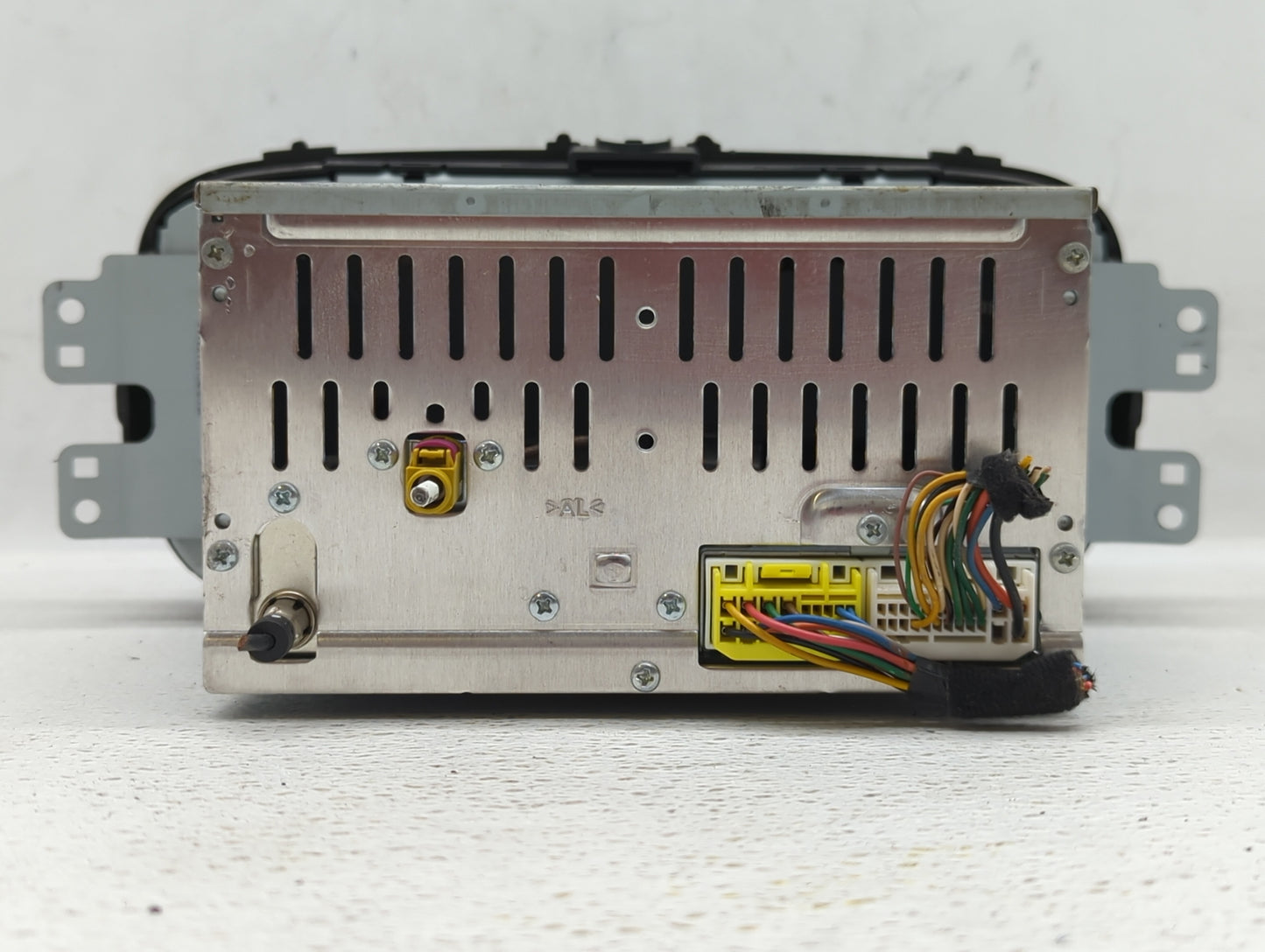 2014-2016 Kia Soul Am Fm Cd Player Radio Receiver - Oemusedautoparts1.com