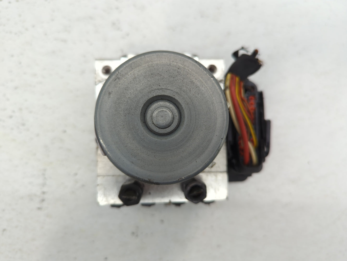 2014-2015 Kia Soul ABS Pump Control Module Replacement P/N:B2589-20520 Fits Fits 2014 2015 OEM Used Auto Parts - Oemusedauto