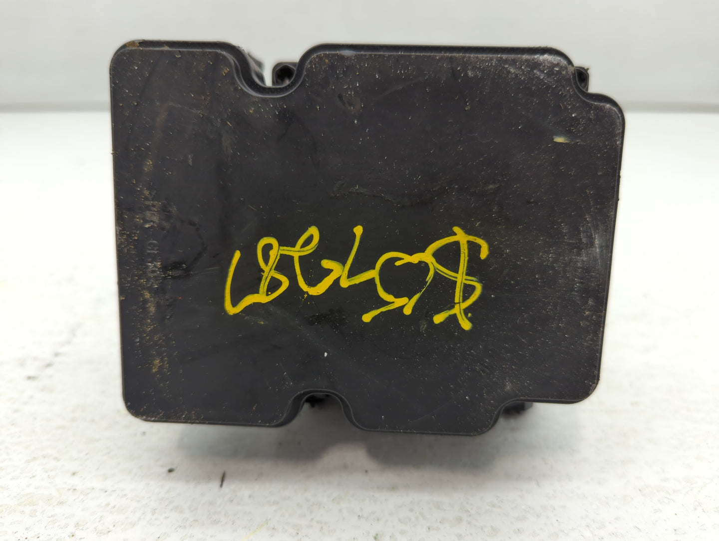 2014-2015 Kia Soul ABS Pump Control Module Replacement P/N:B2589-20520 Fits Fits 2014 2015 OEM Used Auto Parts - Oemusedauto