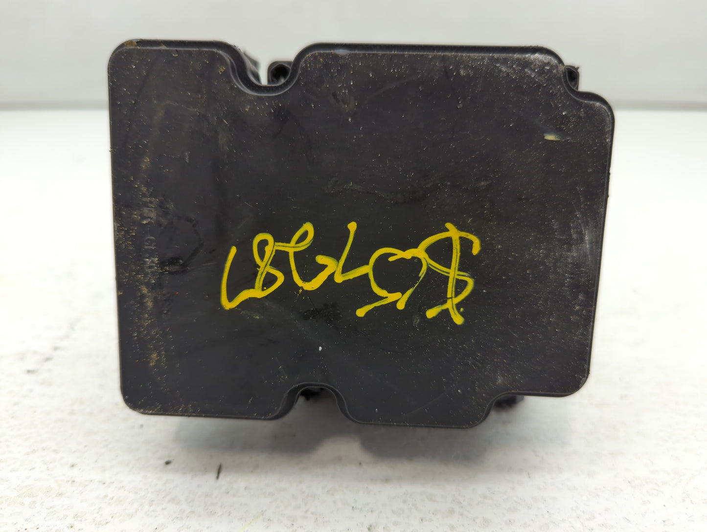 2014-2015 Kia Soul ABS Pump Control Module Replacement P/N:B2589-20520 Fits Fits 2014 2015 OEM Used Auto Parts - Oemusedauto